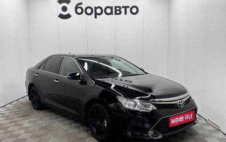 Toyota Camry, 2017 год, 2 199 000 рублей, 3 фотография