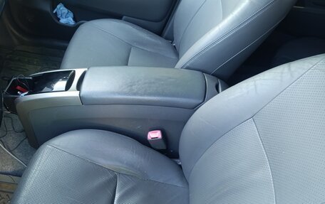 Toyota Prius, 2006 год, 650 000 рублей, 13 фотография