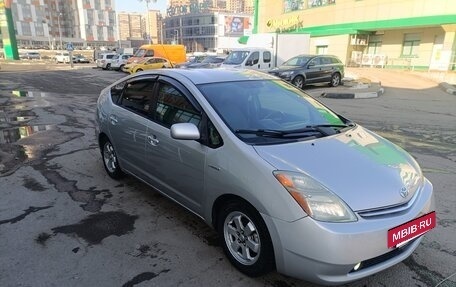 Toyota Prius, 2006 год, 650 000 рублей, 11 фотография