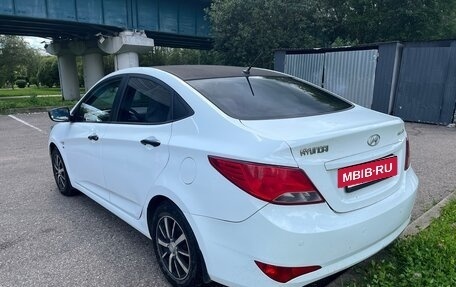 Hyundai Solaris II рестайлинг, 2014 год, 1 150 000 рублей, 3 фотография