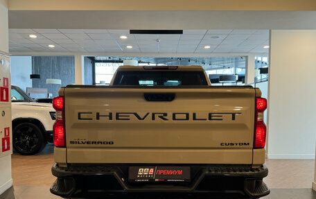 Chevrolet Silverado, 2022 год, 5 850 000 рублей, 5 фотография