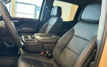 Chevrolet Silverado, 2022 год, 5 850 000 рублей, 15 фотография