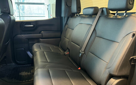 Chevrolet Silverado, 2022 год, 5 850 000 рублей, 20 фотография