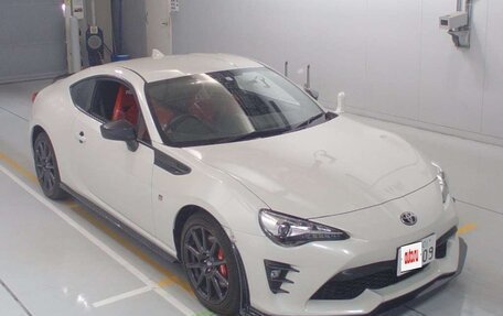 Toyota GT86 I, 2019 год, 3 000 000 рублей, 23 фотография