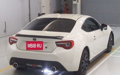 Toyota GT86 I, 2019 год, 3 000 000 рублей, 24 фотография