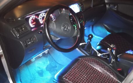 Toyota Corolla, 2004 год, 500 000 рублей, 4 фотография