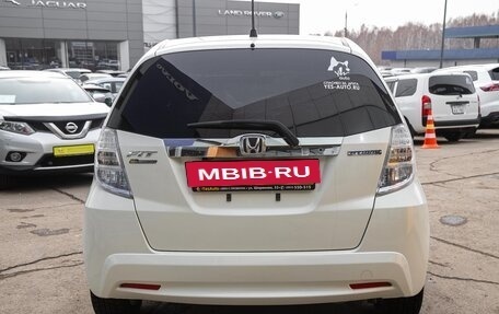 Honda Fit III, 2012 год, 855 000 рублей, 7 фотография