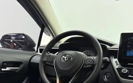 Toyota Corolla, 2024 год, 2 400 000 рублей, 9 фотография