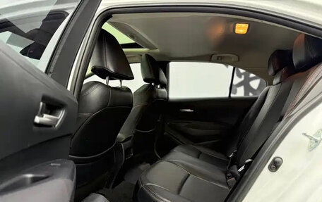 Toyota Corolla, 2024 год, 2 400 000 рублей, 8 фотография