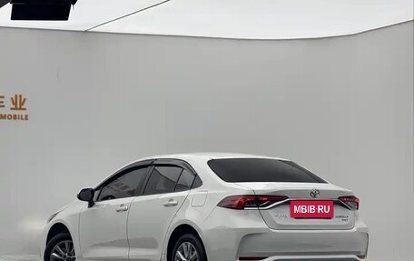 Toyota Corolla, 2024 год, 2 400 000 рублей, 5 фотография