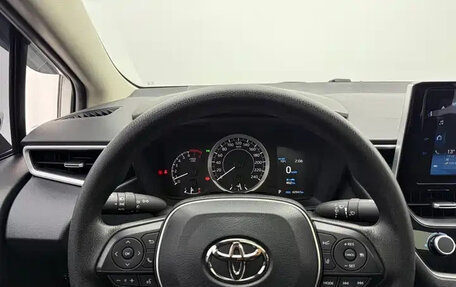 Toyota Corolla, 2024 год, 2 400 000 рублей, 10 фотография