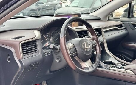 Lexus RX IV рестайлинг, 2017 год, 4 190 000 рублей, 13 фотография