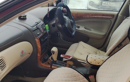 Nissan Bluebird Sylphy II, 2000 год, 150 000 рублей, 10 фотография