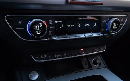 Audi Q5, 2021 год, 5 049 000 рублей, 21 фотография