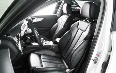 Audi A4, 2018 год, 2 396 000 рублей, 10 фотография