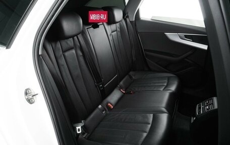 Audi A4, 2018 год, 2 396 000 рублей, 7 фотография