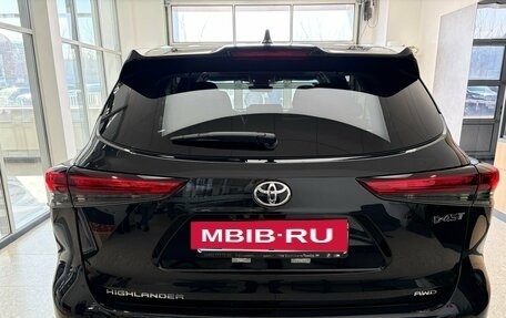 Toyota Highlander, 2025 год, 5 900 000 рублей, 5 фотография