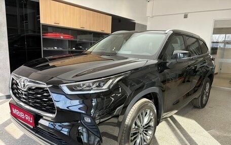 Toyota Highlander, 2025 год, 5 900 000 рублей, 1 фотография