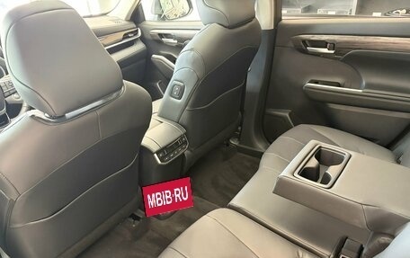 Toyota Highlander, 2025 год, 5 900 000 рублей, 15 фотография