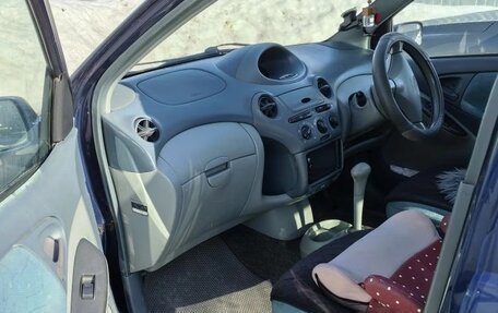 Toyota Vitz, 1999 год, 320 000 рублей, 2 фотография