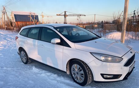 Ford Focus III, 2017 год, 900 000 рублей, 3 фотография