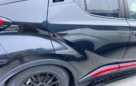 Toyota C-HR I рестайлинг, 2020 год, 2 000 000 рублей, 12 фотография