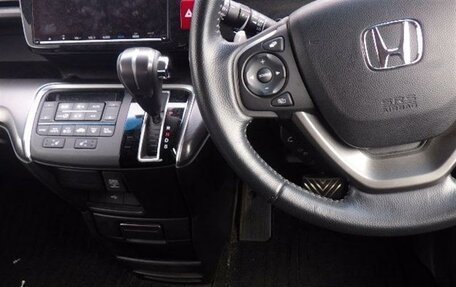 Honda Stepwgn IV, 2021 год, 3 100 000 рублей, 7 фотография