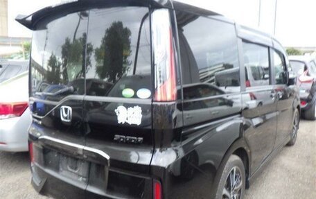 Honda Stepwgn IV, 2021 год, 3 100 000 рублей, 4 фотография