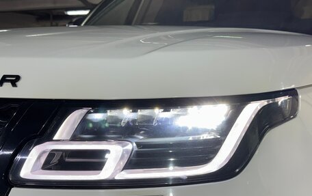 Land Rover Range Rover IV рестайлинг, 2018 год, 9 300 000 рублей, 7 фотография