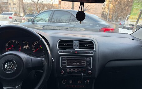 Volkswagen Polo VI (EU Market), 2014 год, 600 000 рублей, 2 фотография