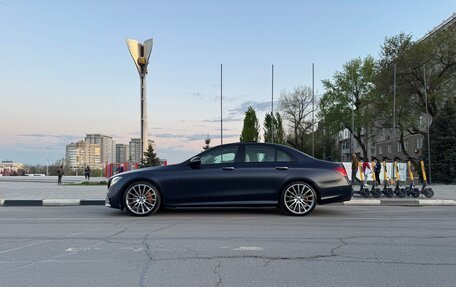 Mercedes-Benz E-Класс, 2019 год, 6 500 000 рублей, 1 фотография