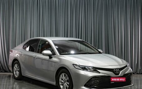 Toyota Camry, 2018 год, 2 749 000 рублей, 1 фотография