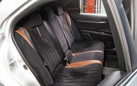 Toyota Camry, 2018 год, 2 749 000 рублей, 7 фотография