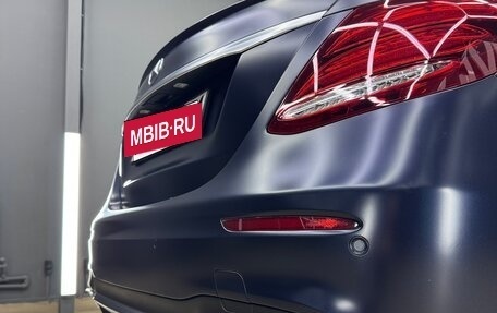 Mercedes-Benz E-Класс, 2019 год, 6 500 000 рублей, 20 фотография