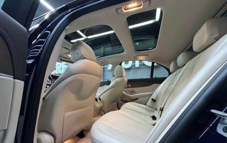 Mercedes-Benz E-Класс, 2019 год, 6 500 000 рублей, 24 фотография