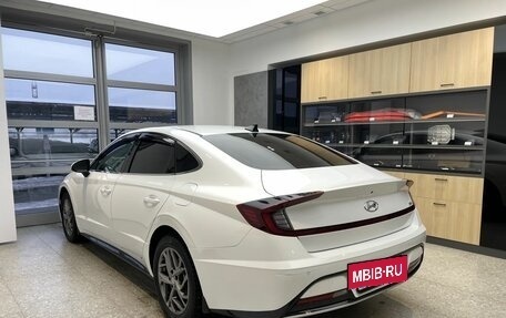 Hyundai Sonata VIII, 2021 год, 2 450 000 рублей, 6 фотография