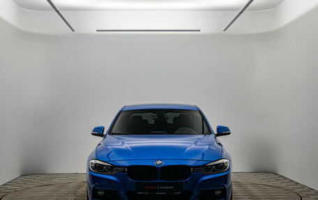 BMW 3 серия, 2018 год, 2 980 000 рублей, 2 фотография