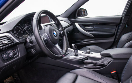 BMW 3 серия, 2018 год, 2 980 000 рублей, 10 фотография