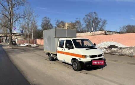 Volkswagen Transporter T4, 2000 год, 435 000 рублей, 2 фотография