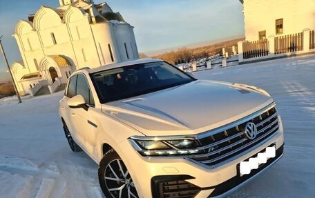 Volkswagen Touareg III, 2018 год, 5 430 000 рублей, 6 фотография