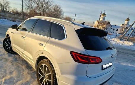 Volkswagen Touareg III, 2018 год, 5 430 000 рублей, 13 фотография