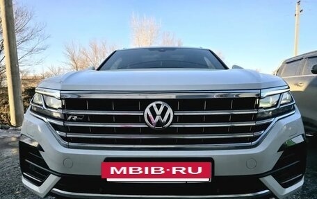 Volkswagen Touareg III, 2018 год, 5 430 000 рублей, 17 фотография