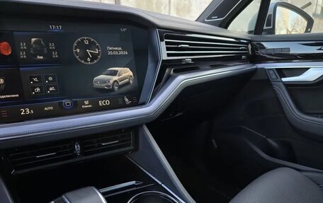 Volkswagen Touareg III, 2018 год, 5 430 000 рублей, 36 фотография