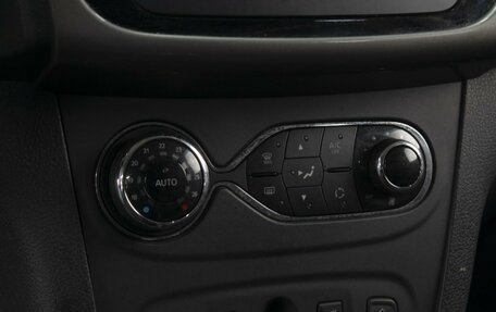 Renault Sandero II рестайлинг, 2020 год, 1 280 000 рублей, 14 фотография