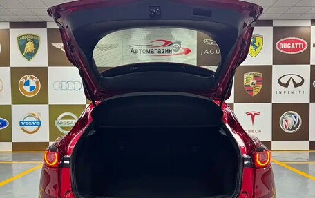 Mazda CX-4, 2023 год, 2 300 000 рублей, 8 фотография