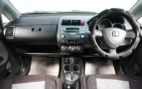 Honda Fit III, 2003 год, 399 000 рублей, 12 фотография