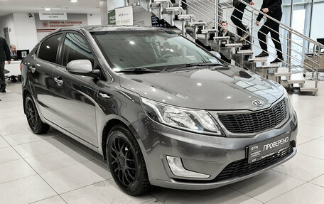 KIA Rio III рестайлинг, 2012 год, 730 000 рублей, 3 фотография