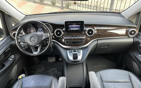 Mercedes-Benz V-Класс, 2017 год, 3 590 000 рублей, 13 фотография