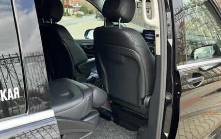 Mercedes-Benz V-Класс, 2017 год, 3 590 000 рублей, 22 фотография