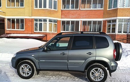 Chevrolet Niva I рестайлинг, 2013 год, 745 000 рублей, 3 фотография